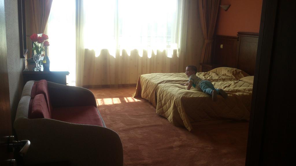 فيليكو ترنوفو Boliari Hotel المظهر الخارجي الصورة