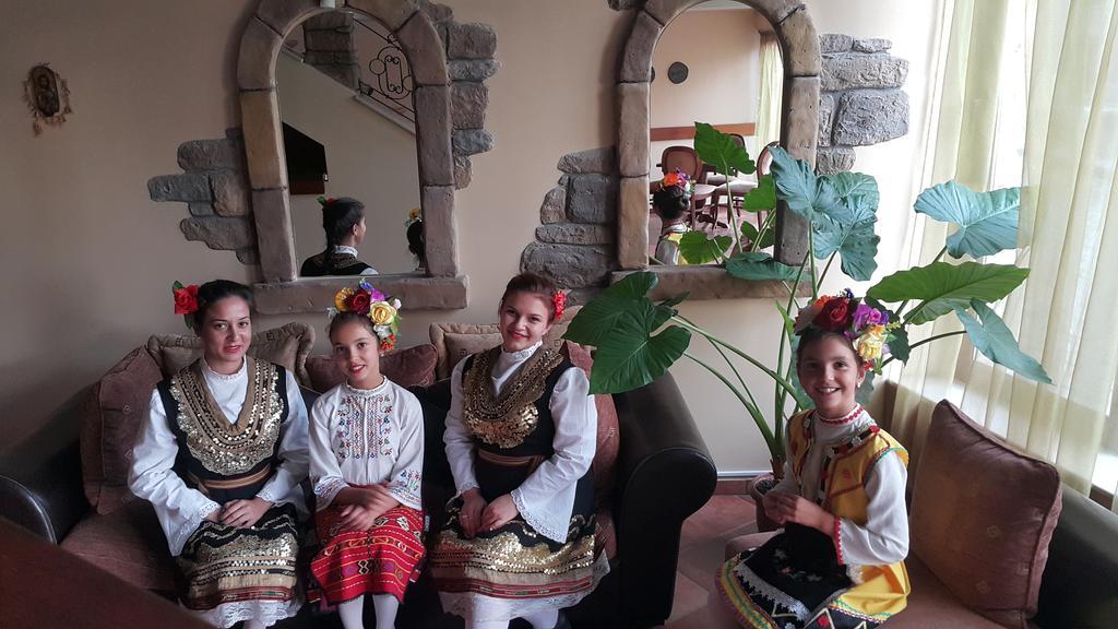 فيليكو ترنوفو Boliari Hotel المظهر الخارجي الصورة